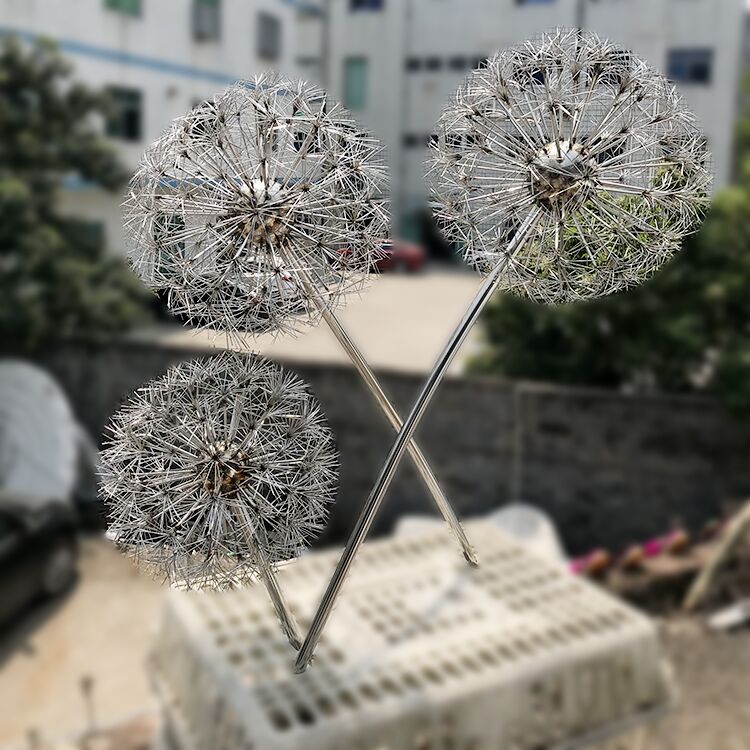 Stainless steel dandelion sculpture3