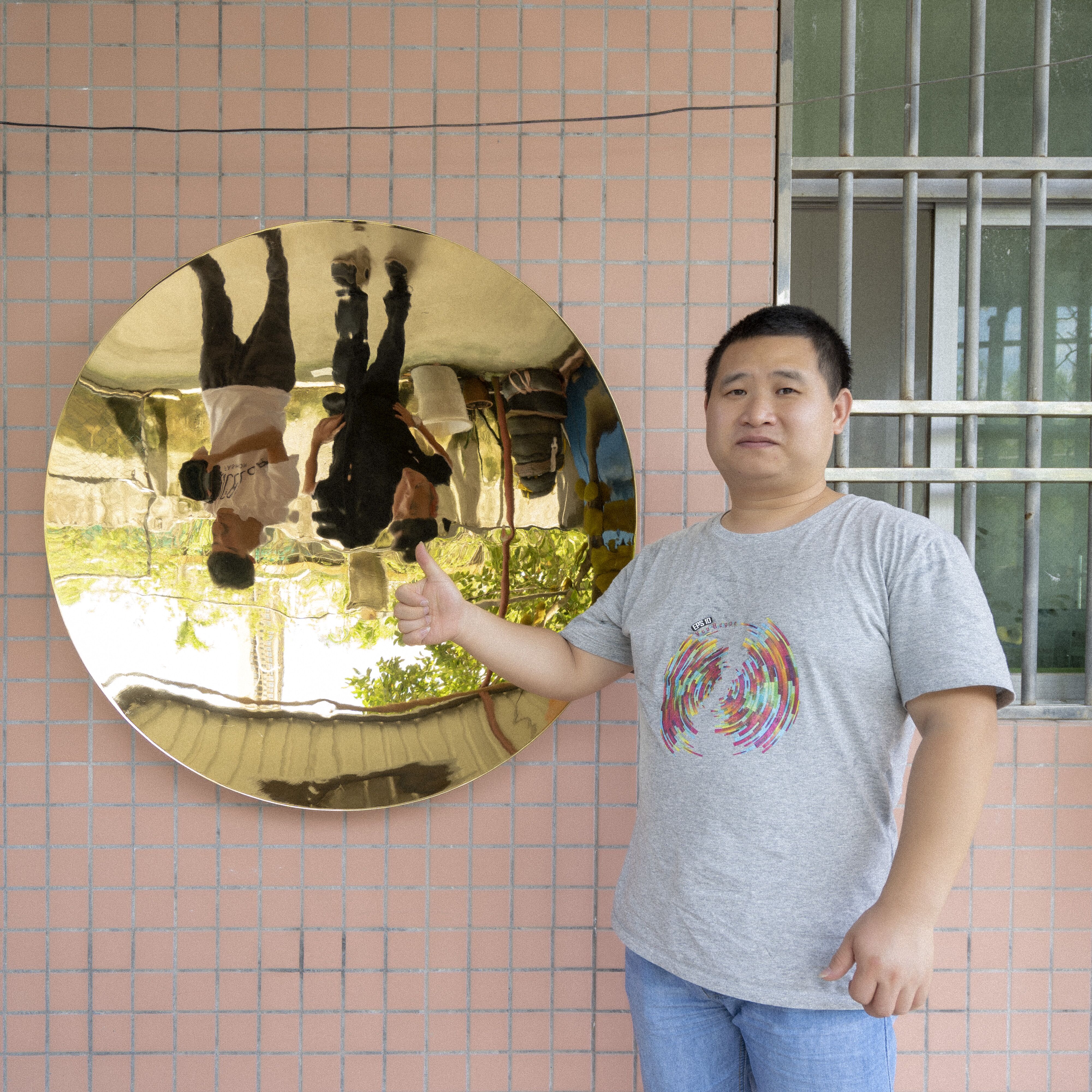 Electroplated concave mirror