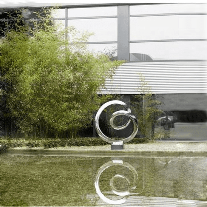 Modern-Garden-Art-Abstract-Metal-Sculpture