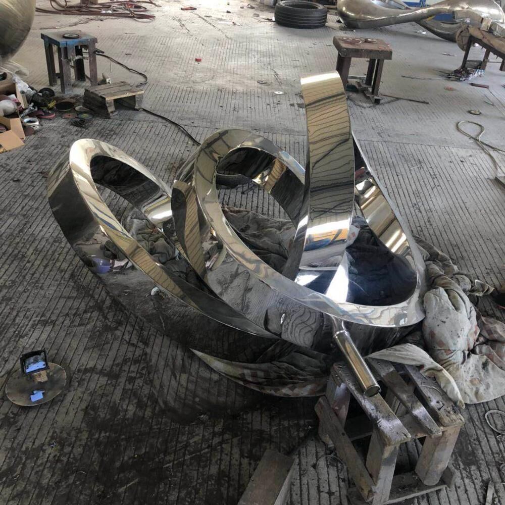 Polished-Modern-Garden-Decoration-Stainless-Steel-Abstract (1)