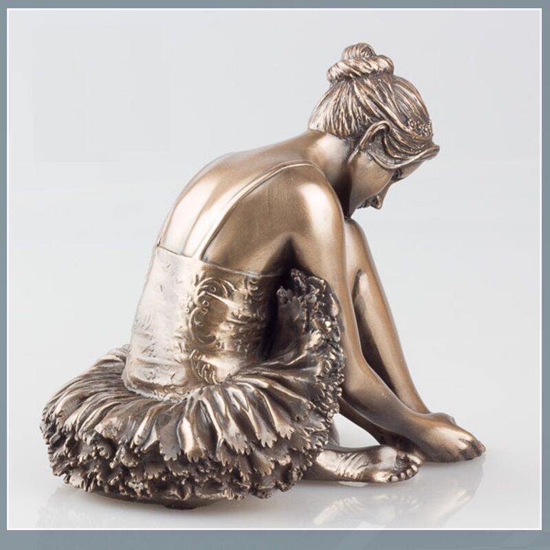 Metal-Bronze-Sitting-Ballet-Dancer-Statues (1)