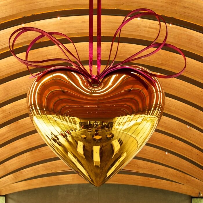 Indoor-Ceiling-Decoration-Stainless-Steel-Heart-Sculpture