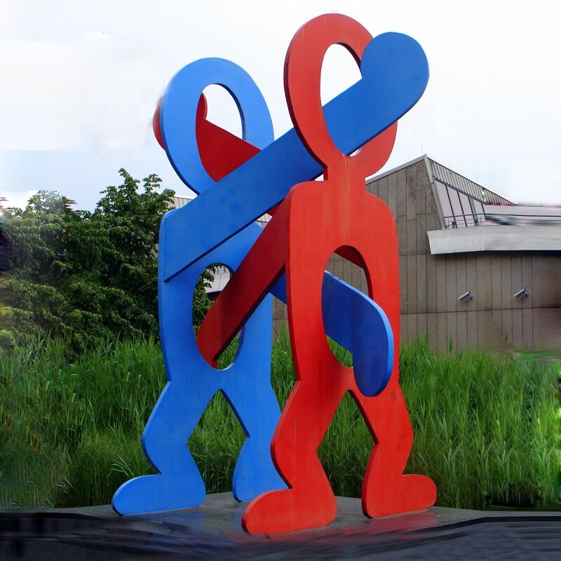 Stainless-Steel-Sculpture-Lovers-Embrace-Sculpture