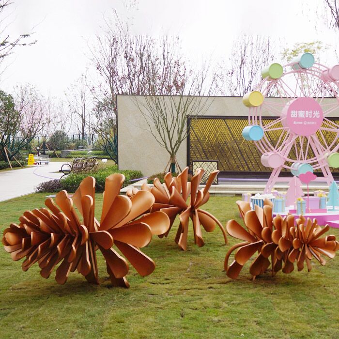 Modern Art Pine Cone Stainless Steel Outdoor Sculpture