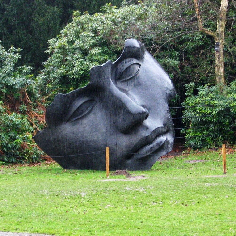 2020 Interior design of luxury hotels and resort properties sculpture