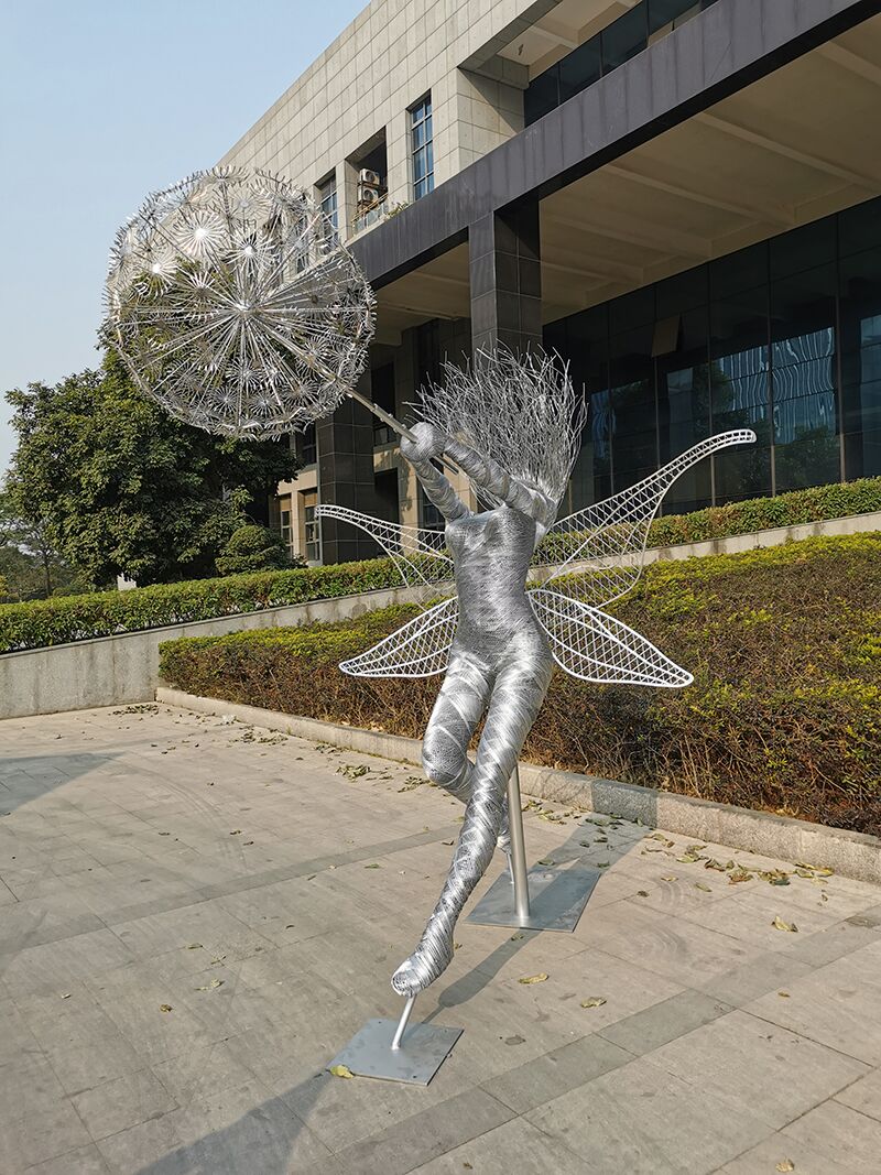 Incredible Garden Stainless Steel Dandelion Wire Fairy Sculpture (3)