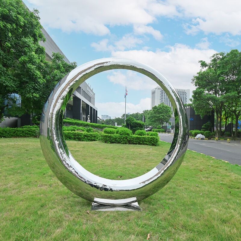 stainless steel Ring sculpture (3)