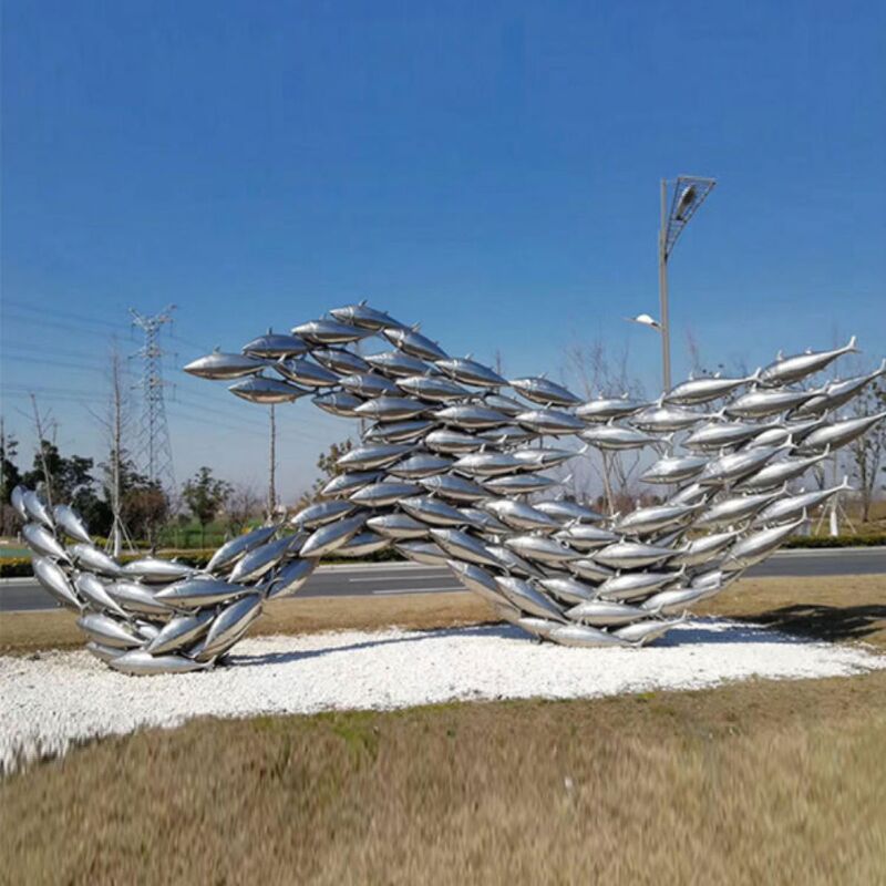 Outdoor Large Size Stainless Steel Fish Sculpture Animal Statue Garden1