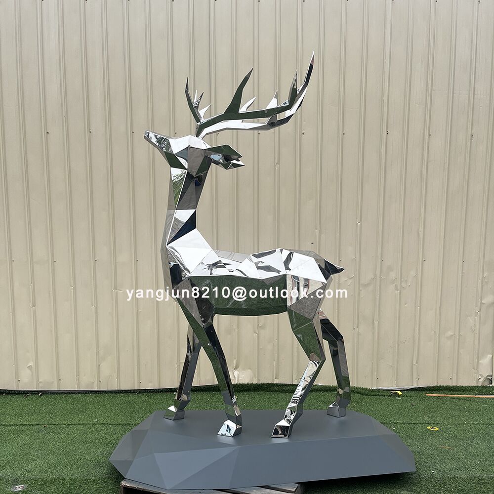Contemporary Modern Popular Art Reflective Decoration Polished Stainless Steel Wildlife Deer Statue with Raised Leg (3)