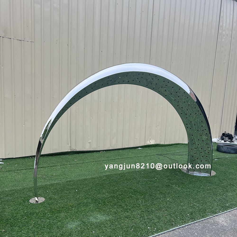 Outdoor Square Park luminous decorations Mirror stainless Steel Animal Arch Bridge Circular Sculpture (1)