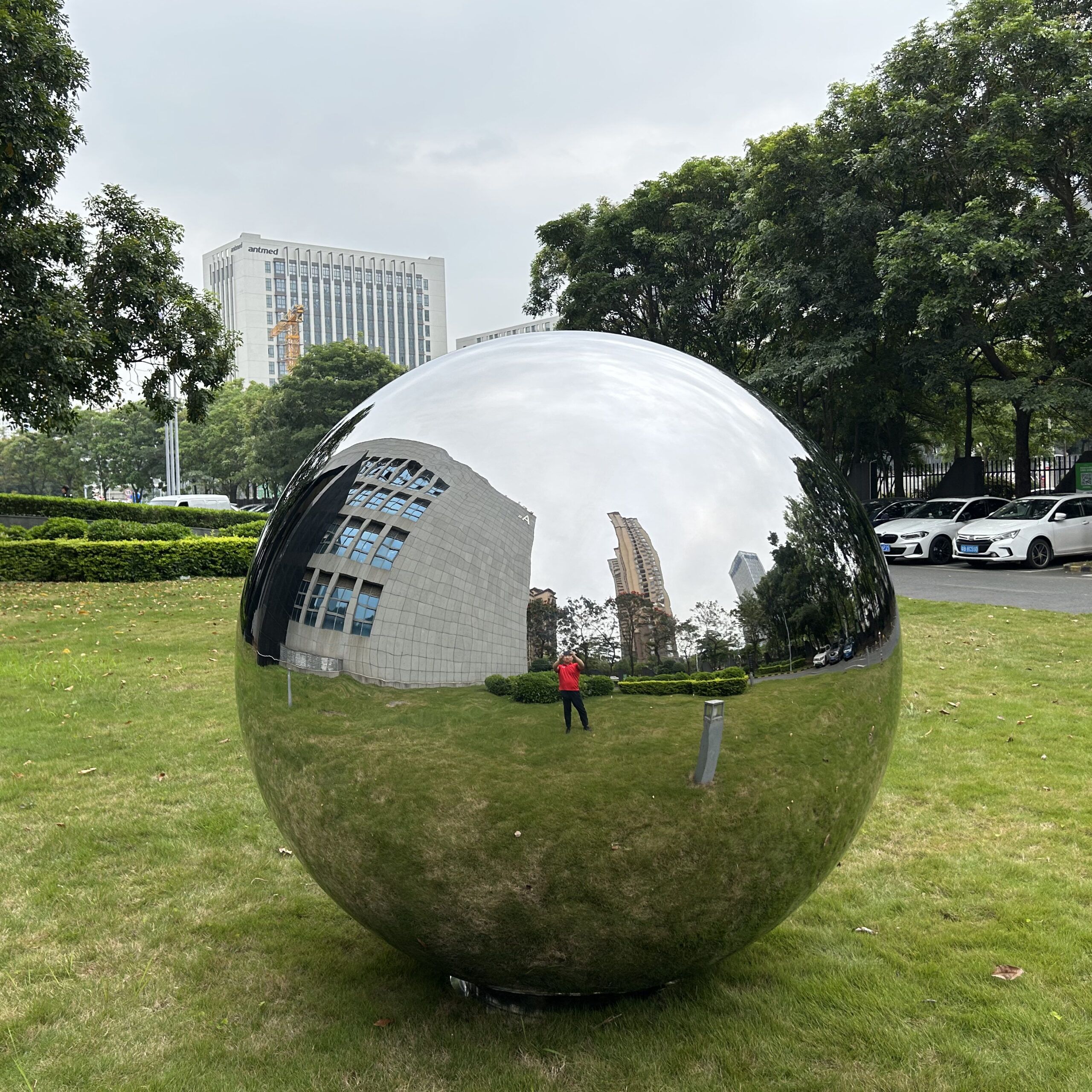 Large Outdoor square garden courtyard Mirror polishing stainless steel sphere sculpture (3)