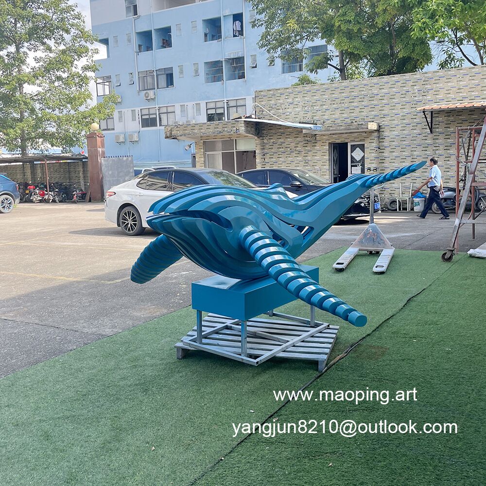 Outdoor hospital subway bar museum school airport art museum decorations blue stainless steel whale sculpture (2)