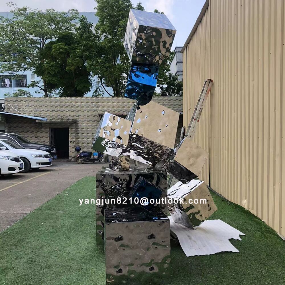 Outdoor square park beach green space stainless steel Cube sculpture (1)