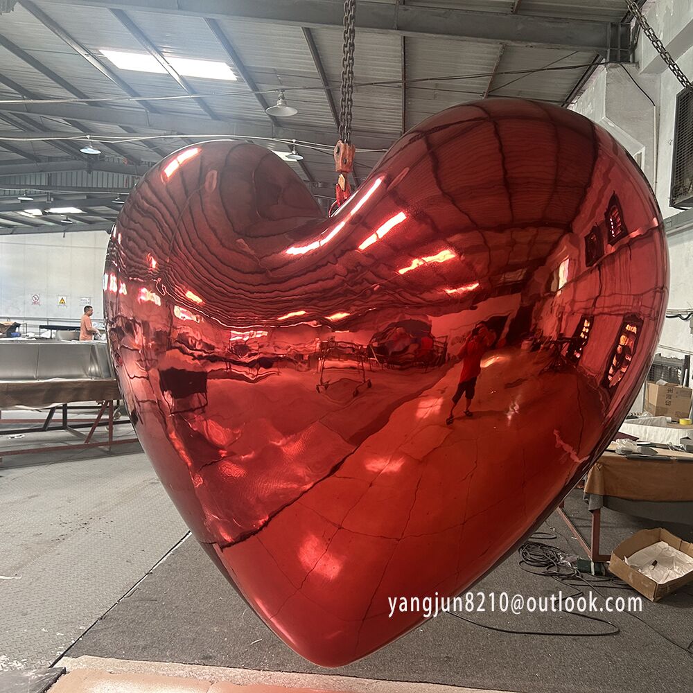 Indoor airport theater gallery public art sculpture high-end decorative art rusty love sculpture (2)