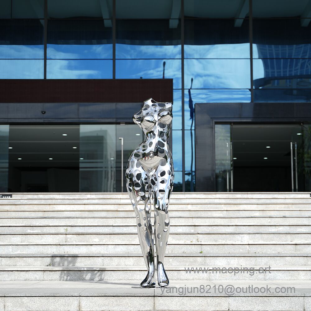 Interior Museum Gallery The Library decorative Art stainless Women Sculpture (3)