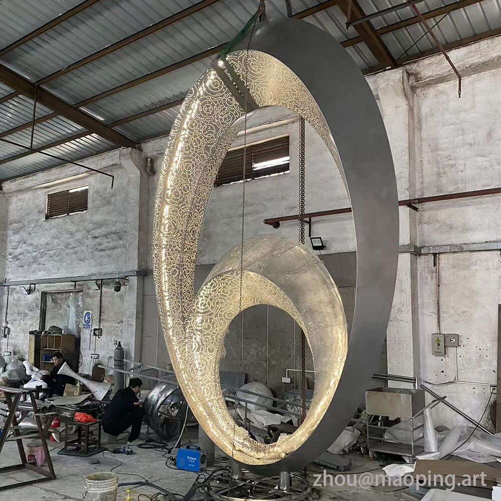 Large outdoor park square urban decoration sculpture metal LED stainless steel ring sculpture (1)