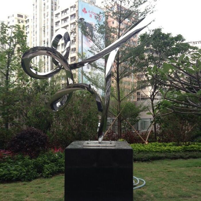 Abstract-Modern-Metal-Art-Stainless-Steel-Garden (1)