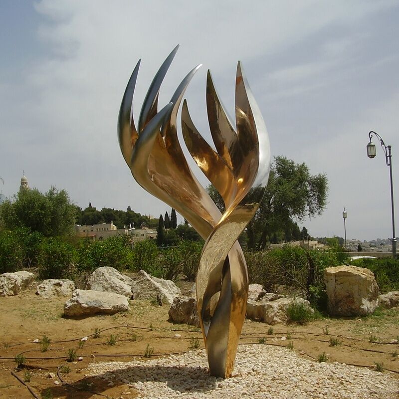 Gallery-art-large-polished-stainless-steel-sculpture