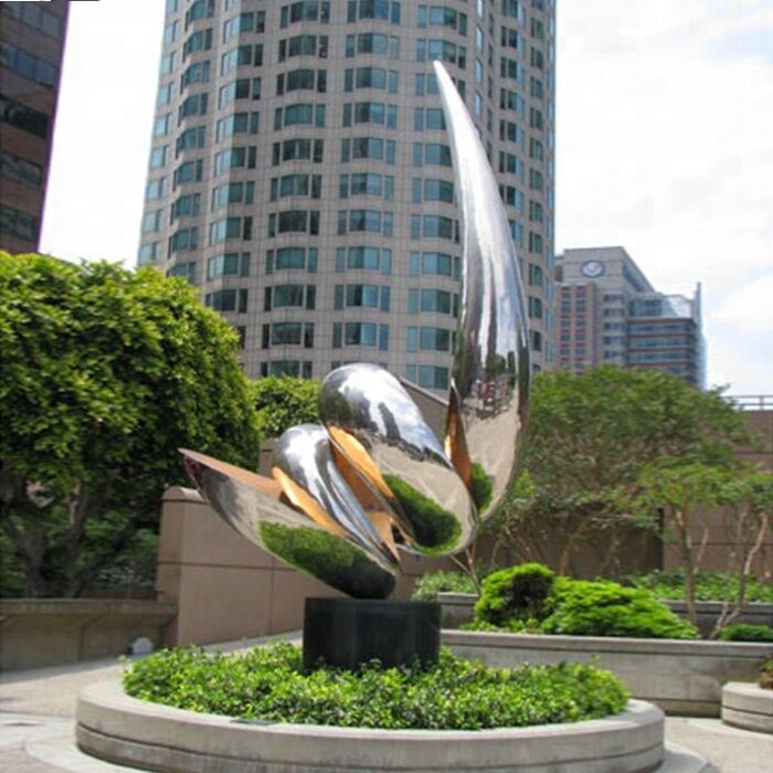 Large-Modern-Outdoor-Stainless-Steel-Sculpture