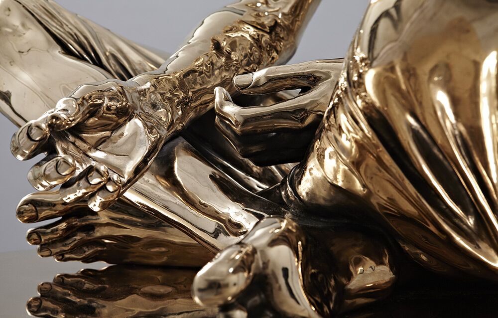 Temporal-Sitter-Modern-Decorative-Man-Sculpture (2)