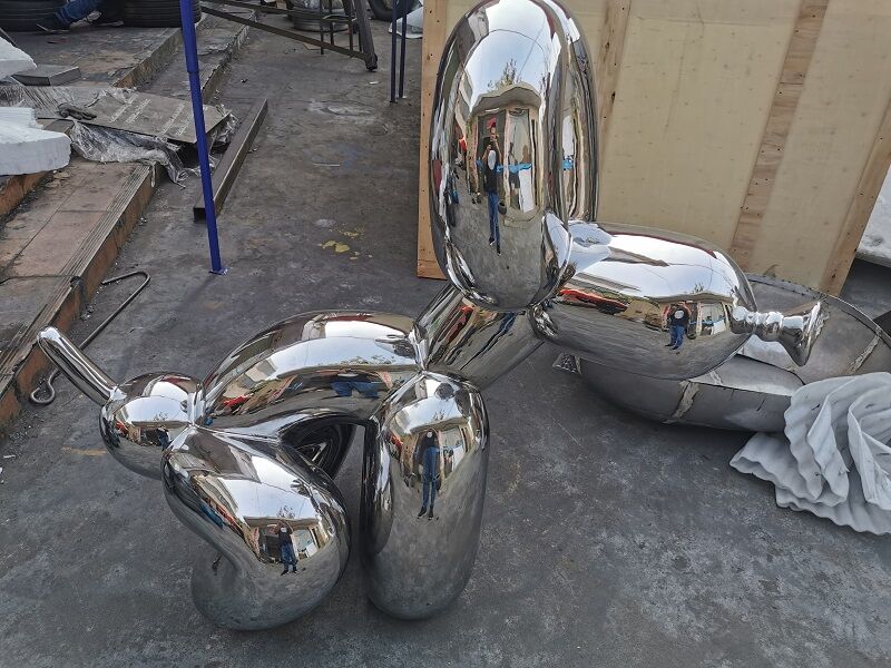 Stainless Steel Dog Statue (3)