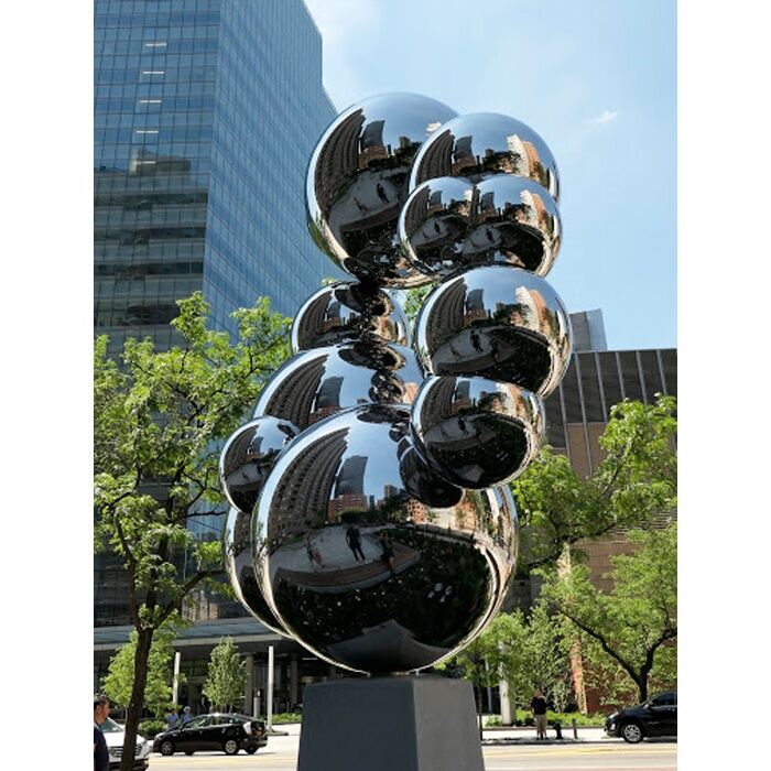 Stainless Steel High Polished Large Garden Ball Sculpture for Urban 1