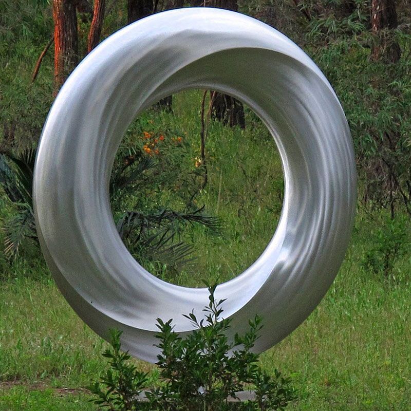 Modern Outdoor Stainless Steel Garden Sculpture