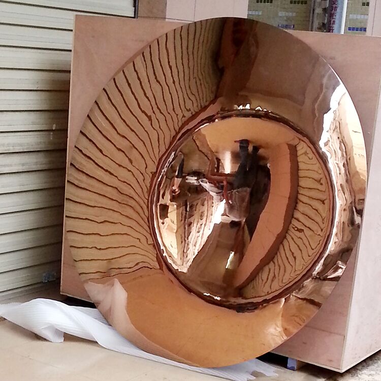 Mirror concave sculpture3