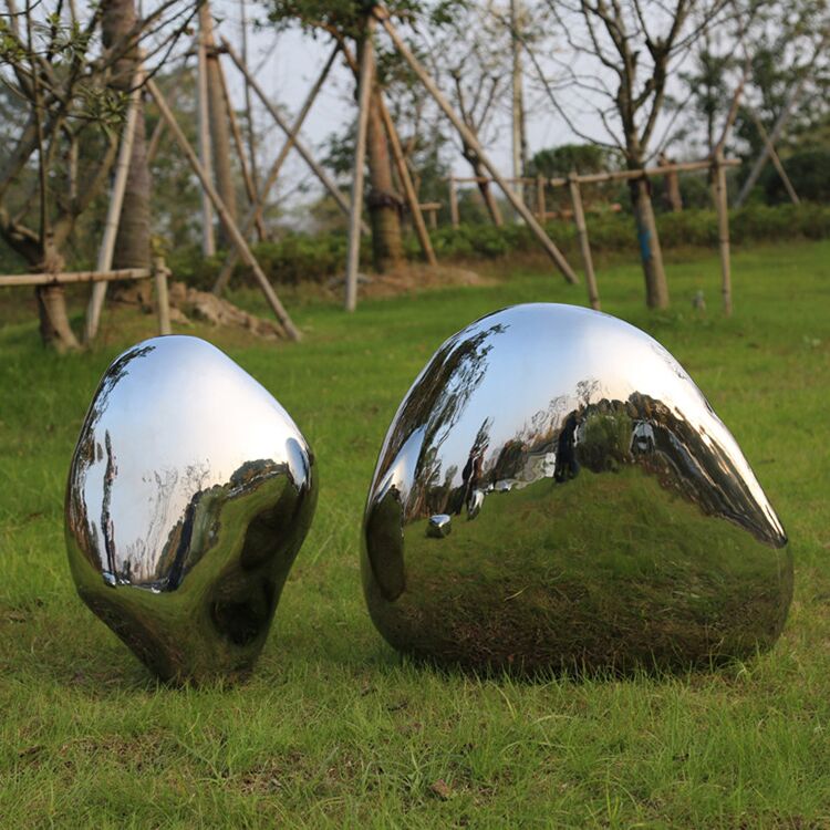 Rock sculpture11