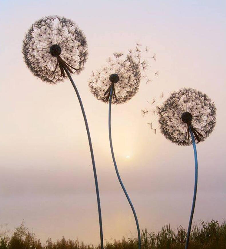 Stainless steel dandelion sculpture2
