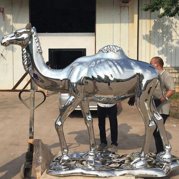Camel-statue-sculpture