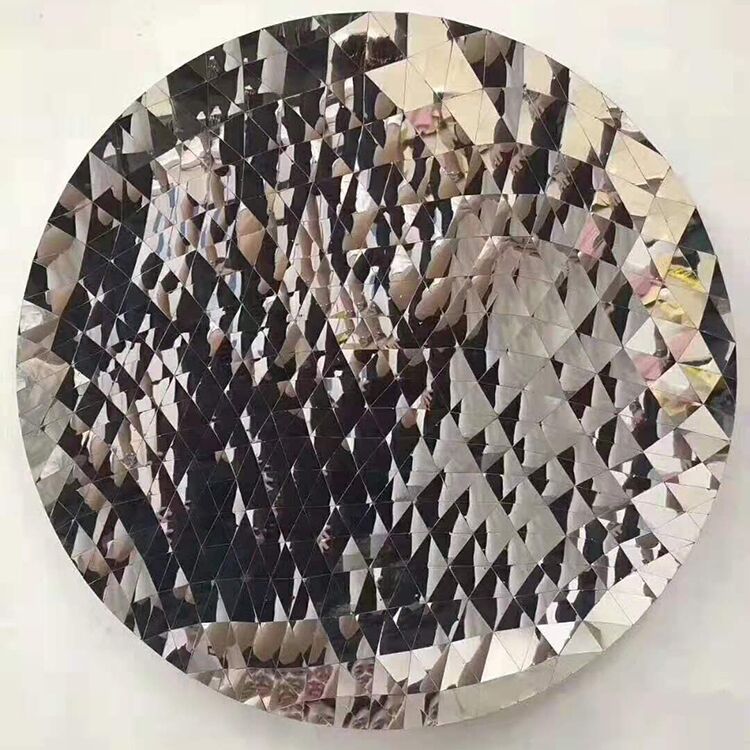 Triangle Scale armour concave mirror (3)