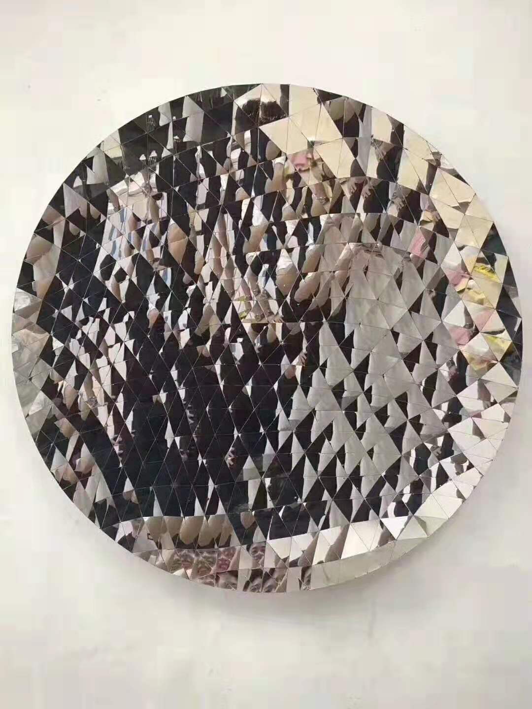 Bright silver Triangle Scale armour concave mirror (3)