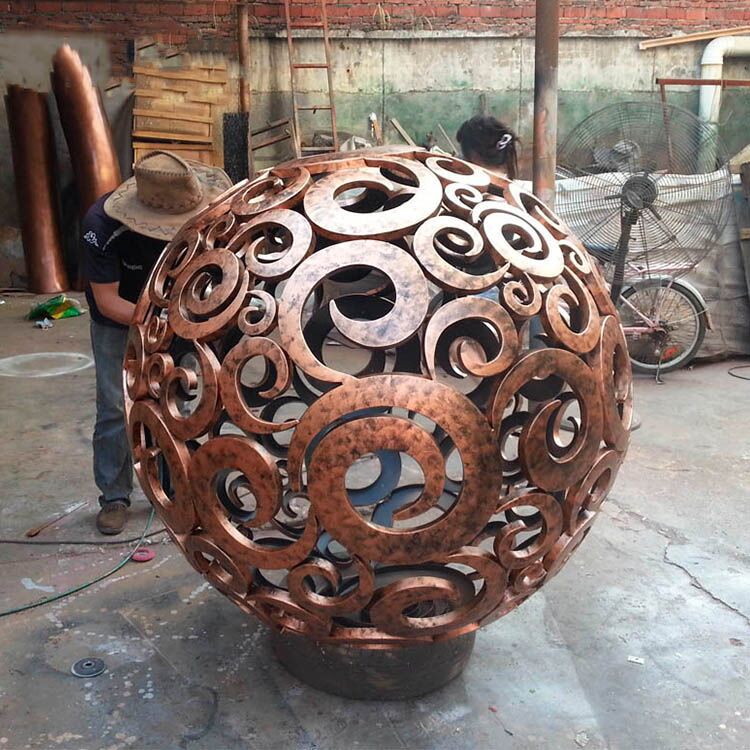 Famous Garden Metal Sculpture Modern Outdoor Metal Sculpture1