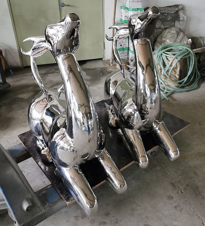 Life-size Outdoor Stainless Steel Deer Sculpture (2)