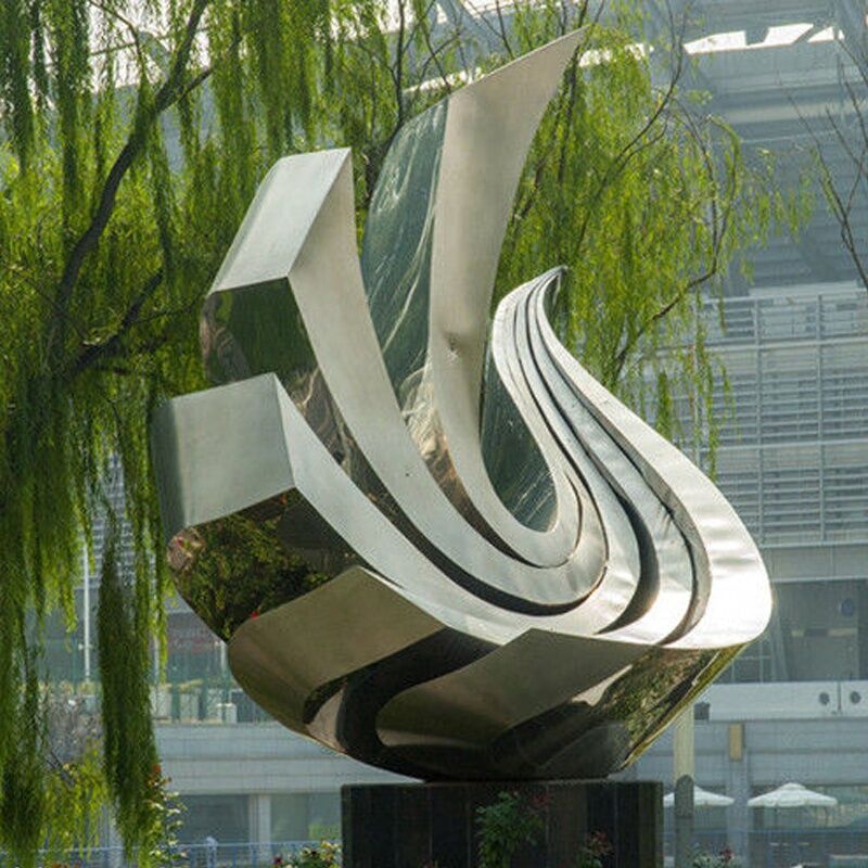 Large city stainless steel outdoor sculpture