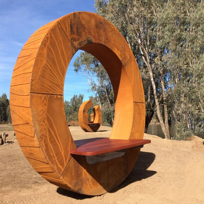 Metal Round Shape Garden Decoration Corten Steel Chair Sculpture