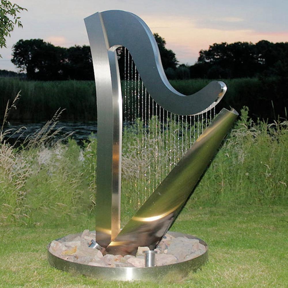 fountain sculpture (1)