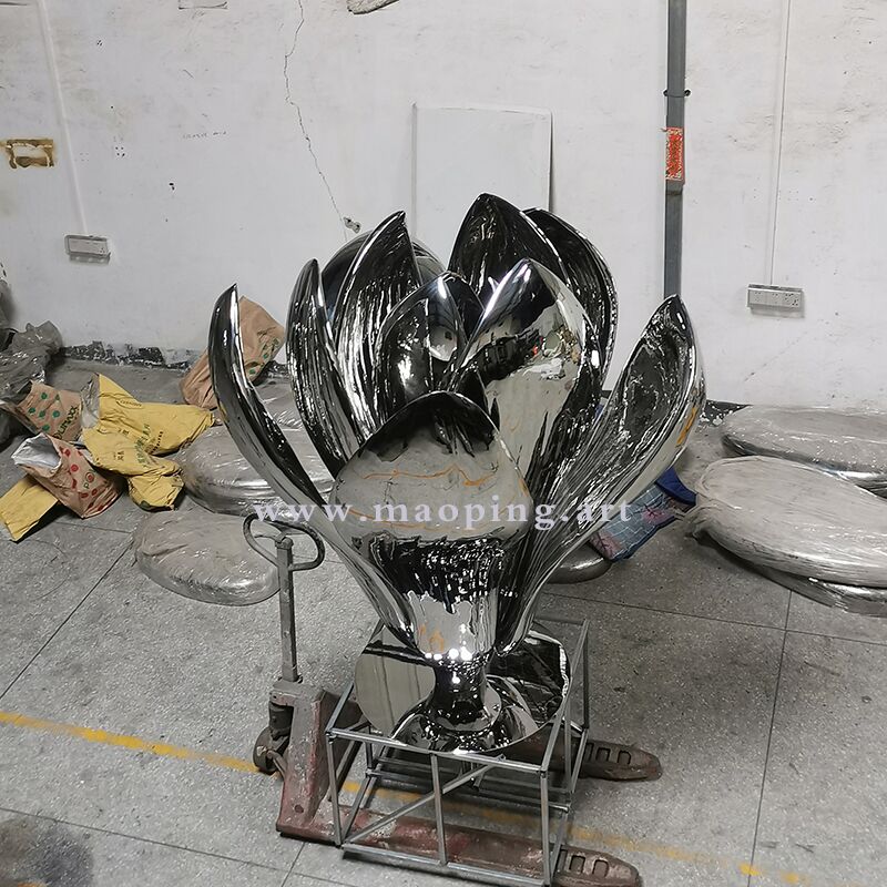 Large outdoor garden courtyard polished stainless steel flower sculpture (2)