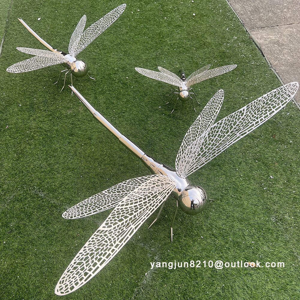 Modern Simple Stainless Steel Light Luxury Butterfly Sculpture Hotel Exhibition Hall Metal Decoration Ornaments Crafts (4)